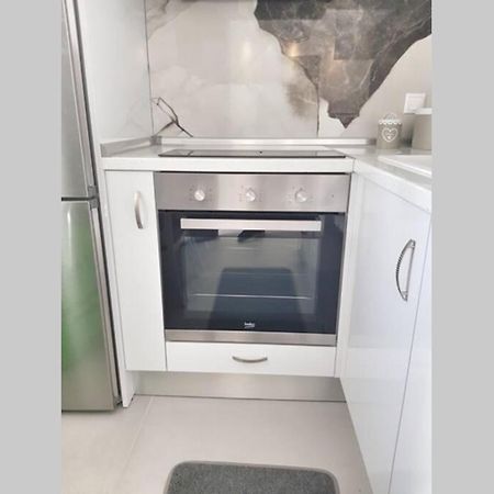 Polychrono New 2 Bedroom Apt. Just By The Sea! 외부 사진